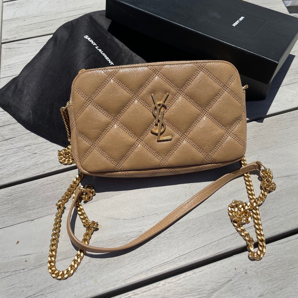 YSL Like NEW cross body Purse!!!